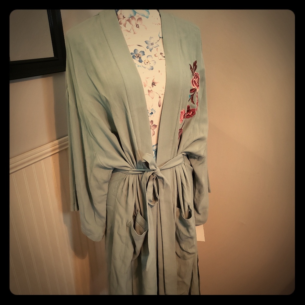 Xhilaration Duster Size XXL